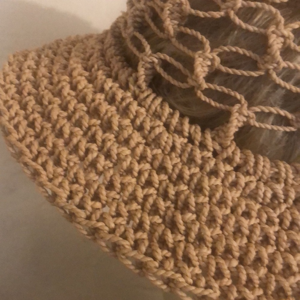 $450 HELEN KAMINSKI WILDER BUCKET HAT - Picture 4 of 6
